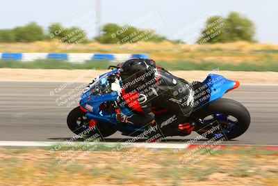 media/Apr-30-2023-CRA (Sun) [[020fcf5d43]]/Race 11-600 Expert Superbike/